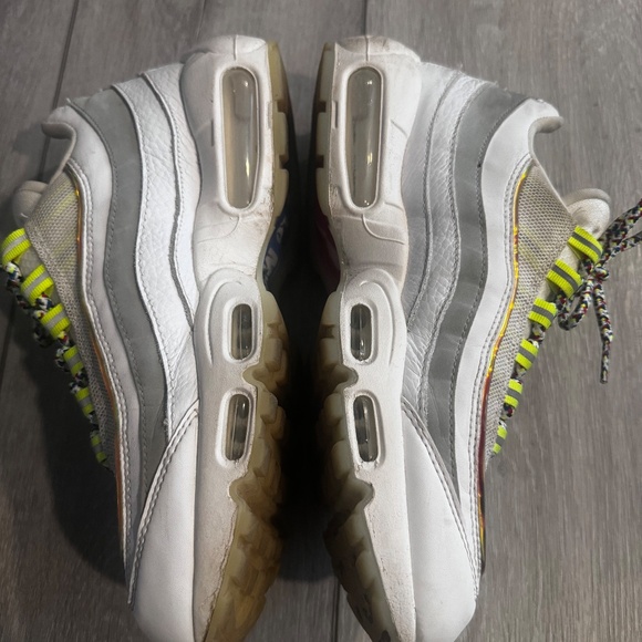 NIKE AIR MAX 95 DE LO MIO DOMINICAN SNEAKER - Picture 6 of 15